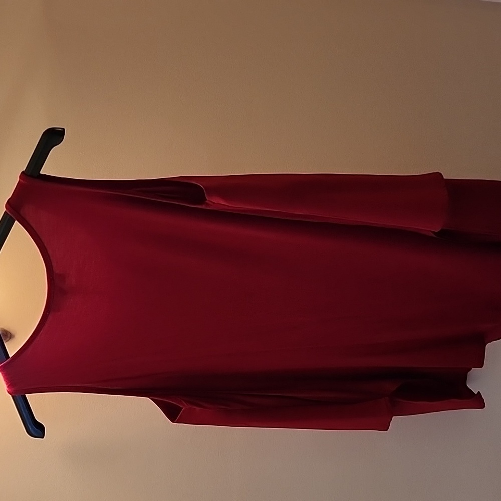 Perfect two layer tank. - Picture 3 of 3
